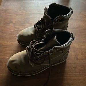 Kids’ Rugged Outback Hiking Boots